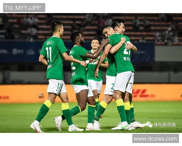 武汉篮球队强势领跑精英赛积分榜积累100分展现冠军实力