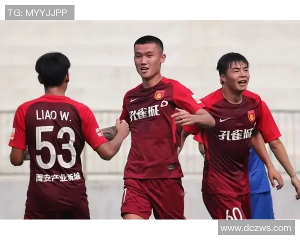 重庆足球队强势领跑杯赛积分榜73分稳居第一位